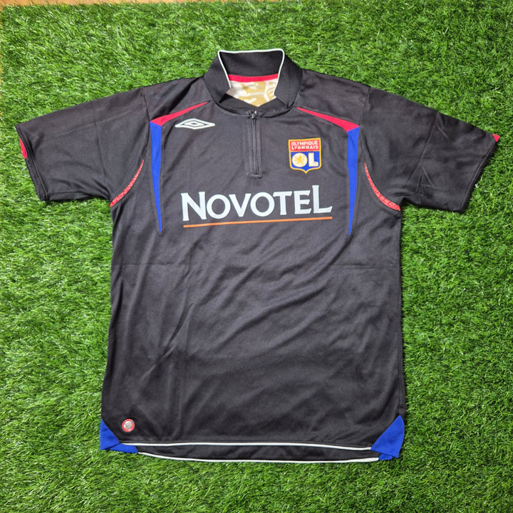 Lyon 2006 third shirt