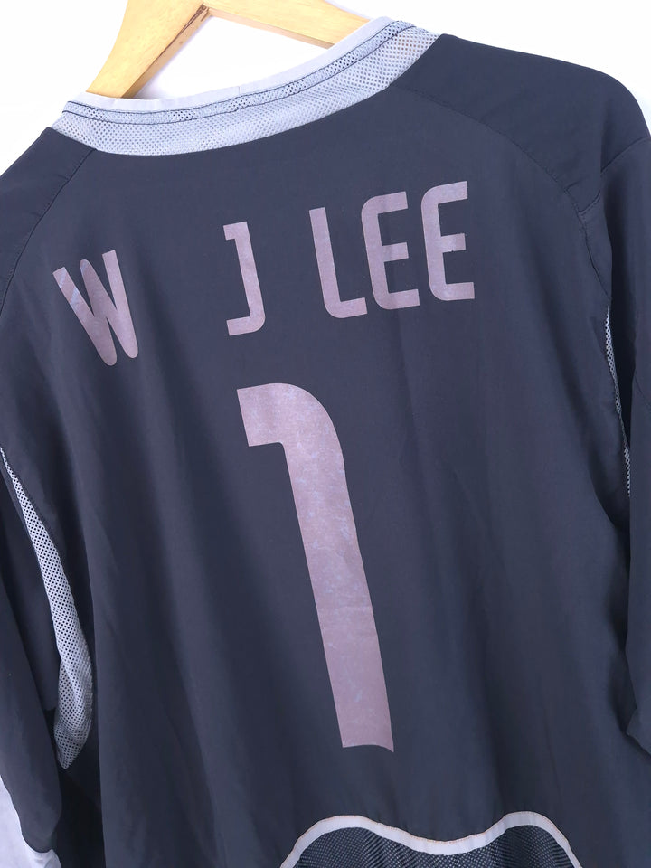 South Korea 2002 GK Shirt Player Issue (W J Lee)