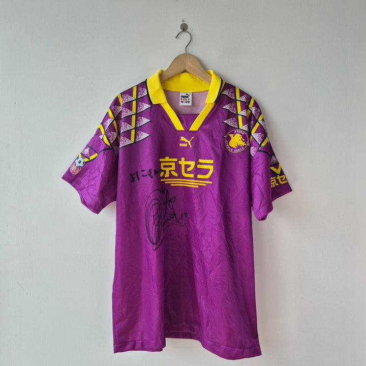 Kyoto Sanga 1995 Home with signs