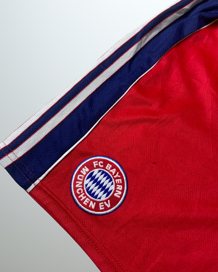 Bayern Munich 1999 Home Kit L/S #9 Elber Player Issue