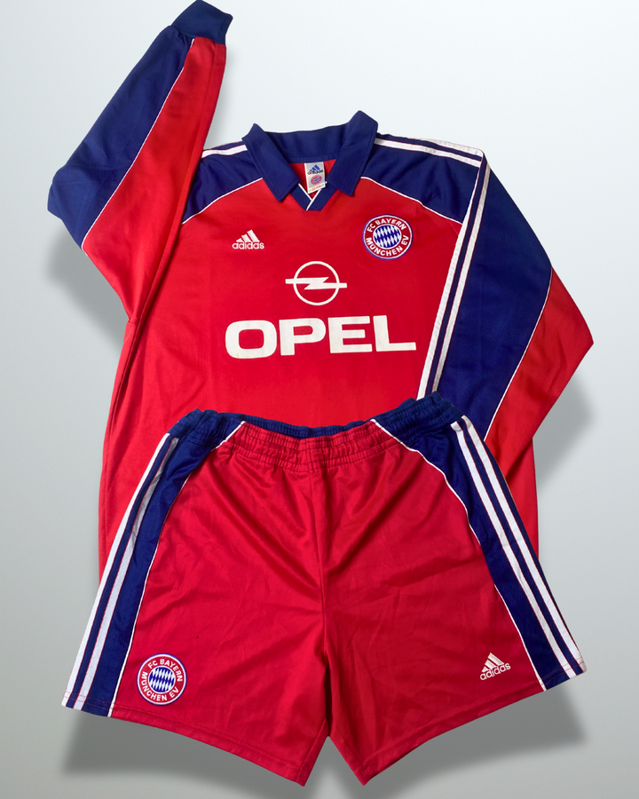 Bayern Munich 1999 Home Kit L/S #9 Elber Player Issue