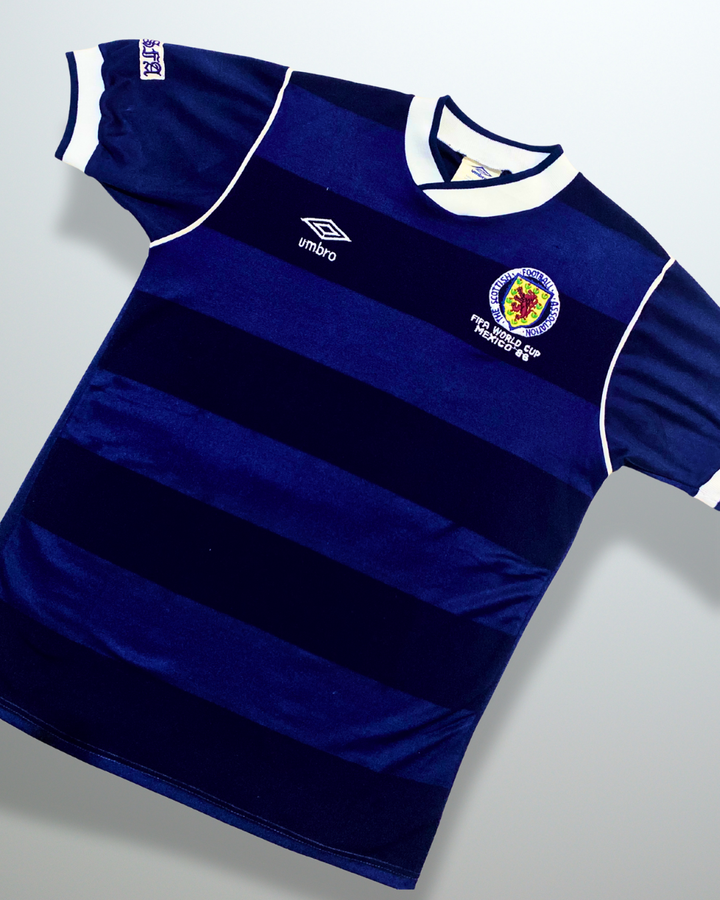 Scotland 1986 Home Shirt (9)